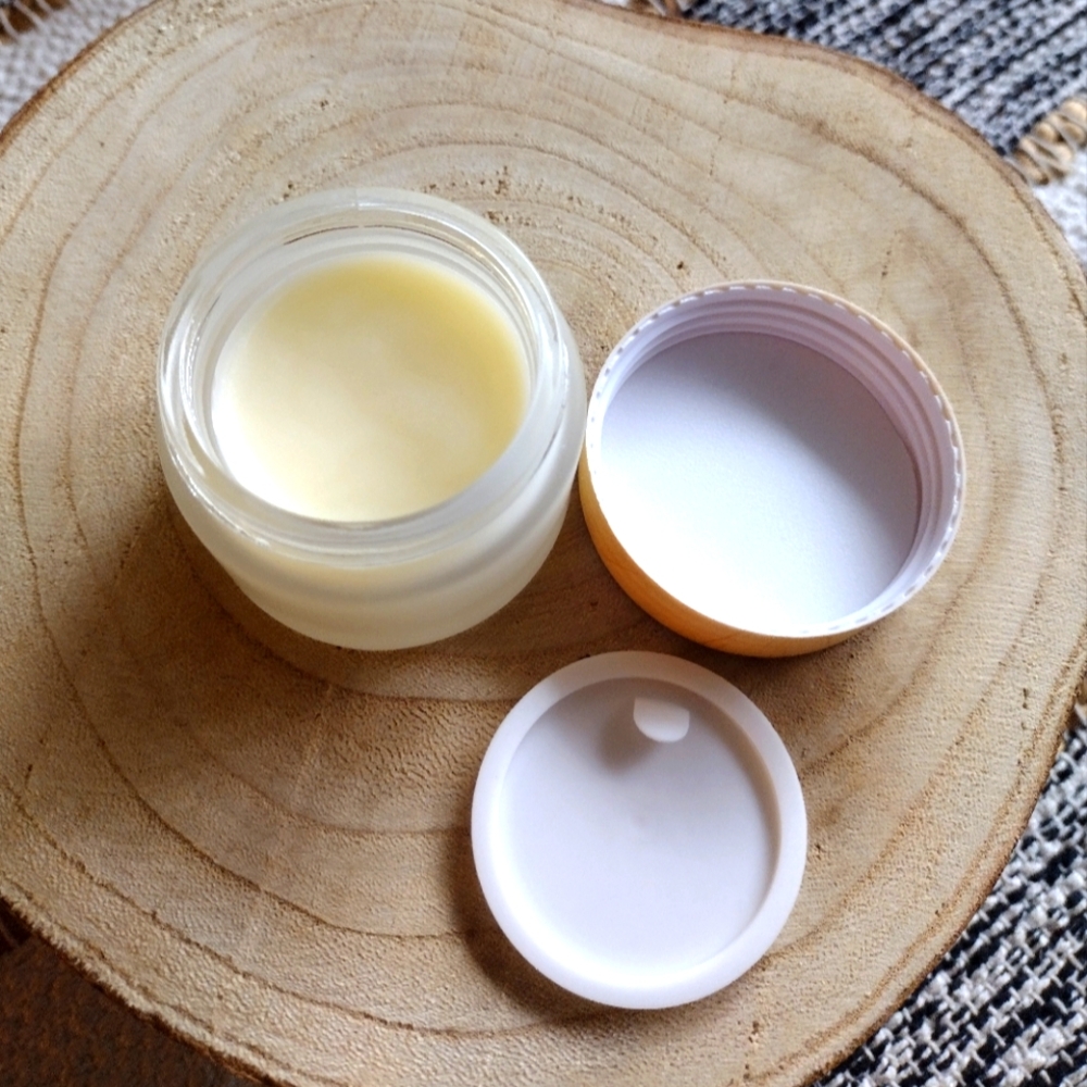 Organic Healing Tallow Balm with Honey and Electrolytes 2 oz - Picture 5 of 6